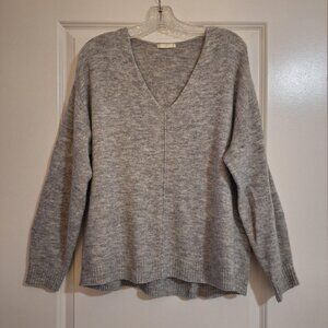 H&M Cozy Heather Gray Vneck Sweater